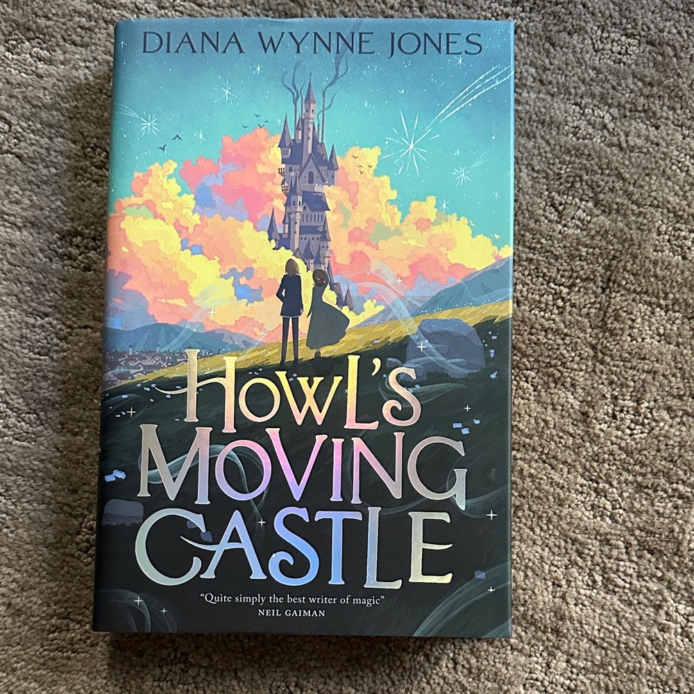 Fairyloot Howl's Moving Castle Book by Diana Wynne Jones - Multicolor Cover